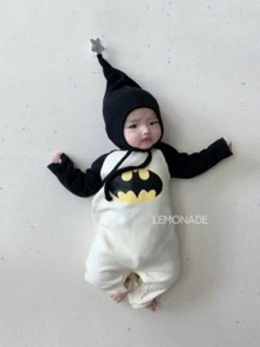 Bat Raglan Romper with Hat Bat Raglan Romper with Hat