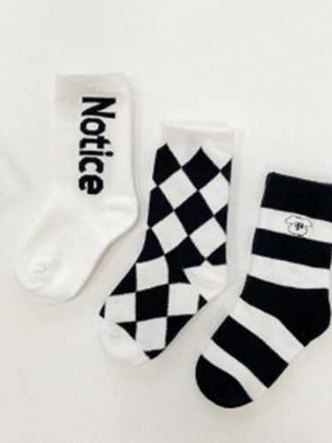 Notice Socks