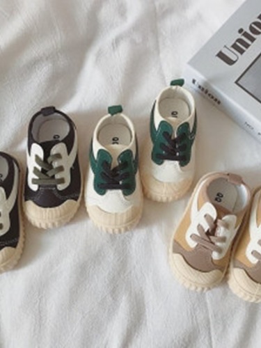 Mont Shell Sneakers
