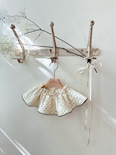 Dot Cape Reversible Bib