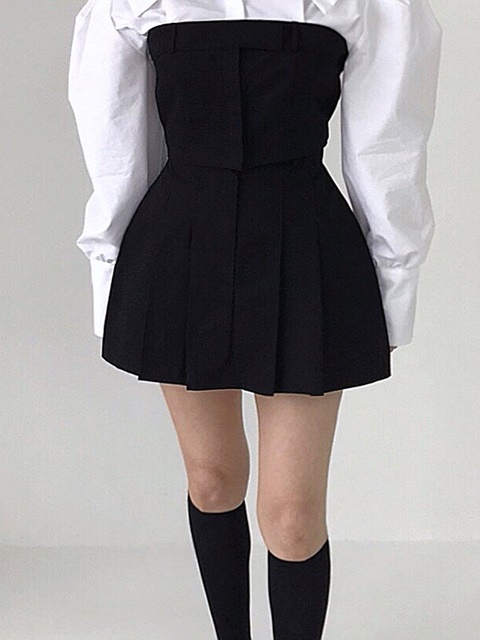 Lucy Pleats Skirt Lucy Pleats Skirt