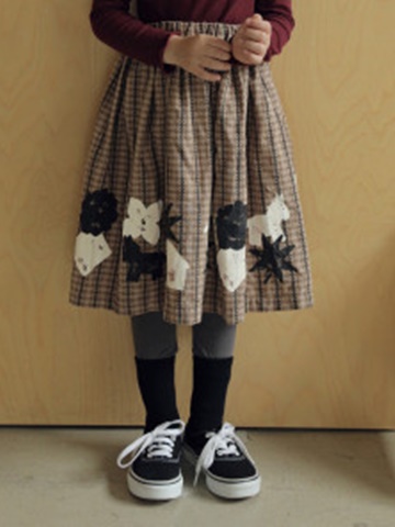 Larna Skirt