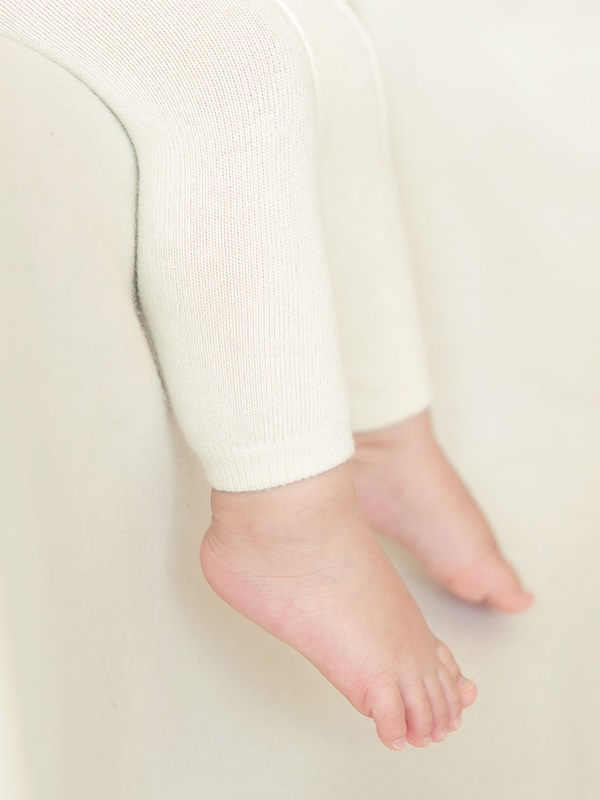 Oatmeal Plain Baby Leggings (set of 5) Oatmeal Plain Baby Leggings (set of 5)