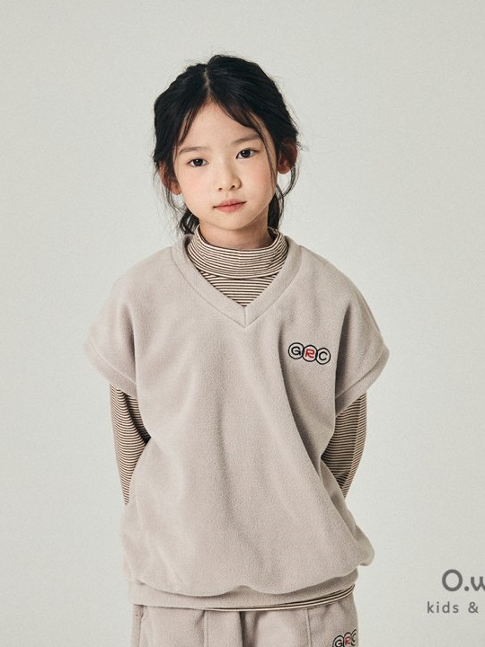 Bonbon Brushed Mock Neck Tee