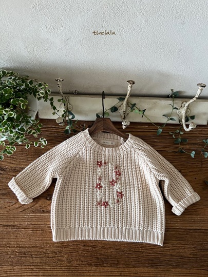 BB Sweater BB Sweater