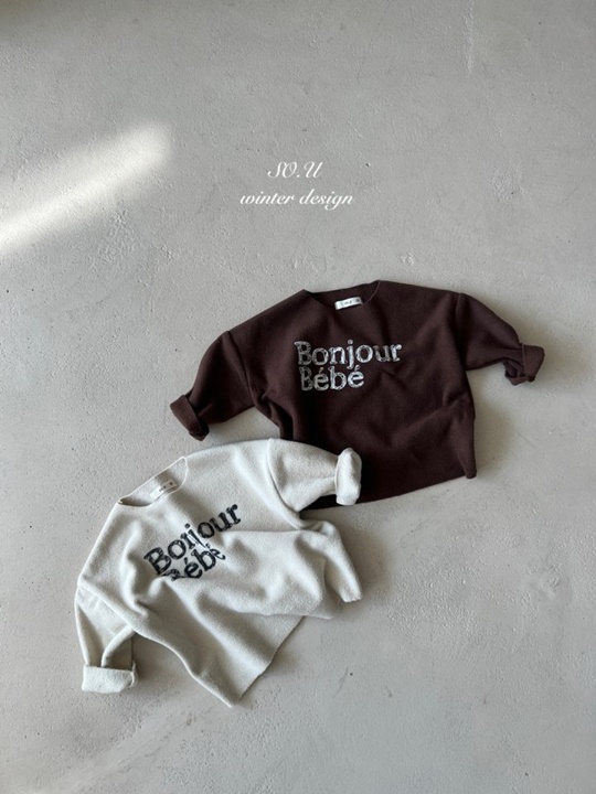 Bonjour Round Tee Bonjour Round Tee