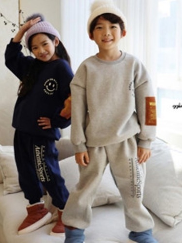 Fluffy Sunday Top Bottom Set (with Mom)