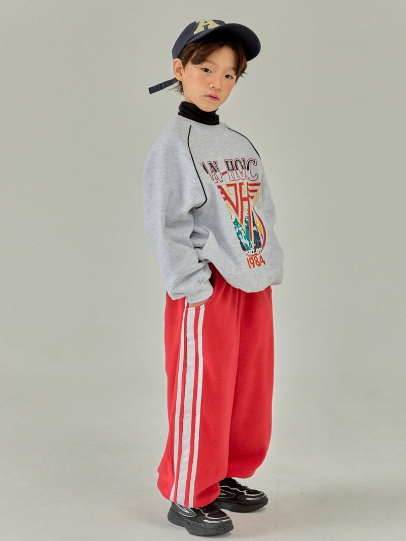 A-Market - Korean Children Fashion - #designkidswear - Half Holic Sweatshirts - 2