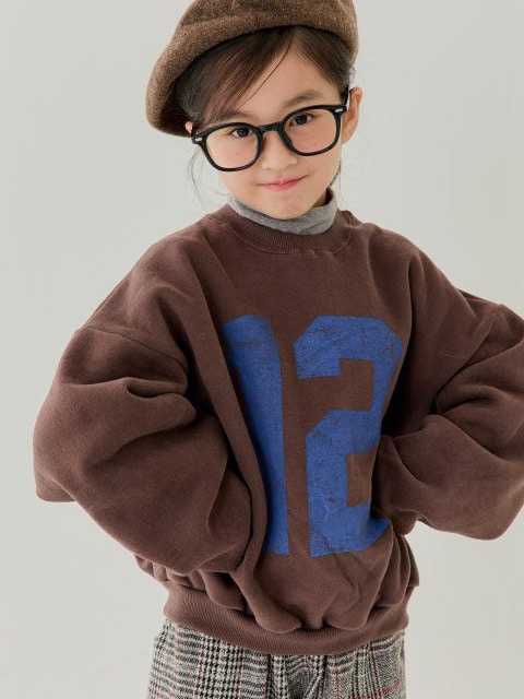 12 Sweatshirt 12 Sweatshirt