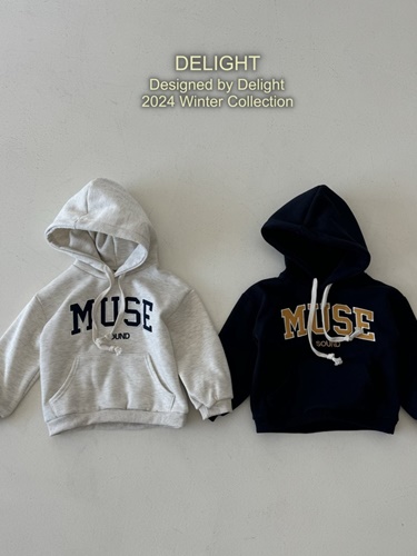 Muse Patch Hood With Mom Muse Patch Hood With Mom