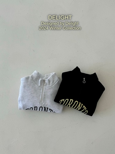 Toronto Half Zip-up With Mom Toronto Half Zip-up With Mom