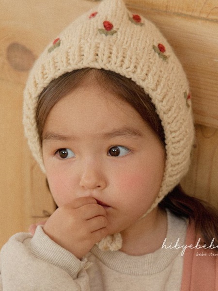 Tulip Knit Bonnet