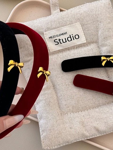 Gold Ribbon Hairclip