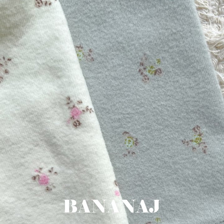 Banana J - Korean Children Fashion - #minifashionista - Small Flower Turtleneck Tee - 2