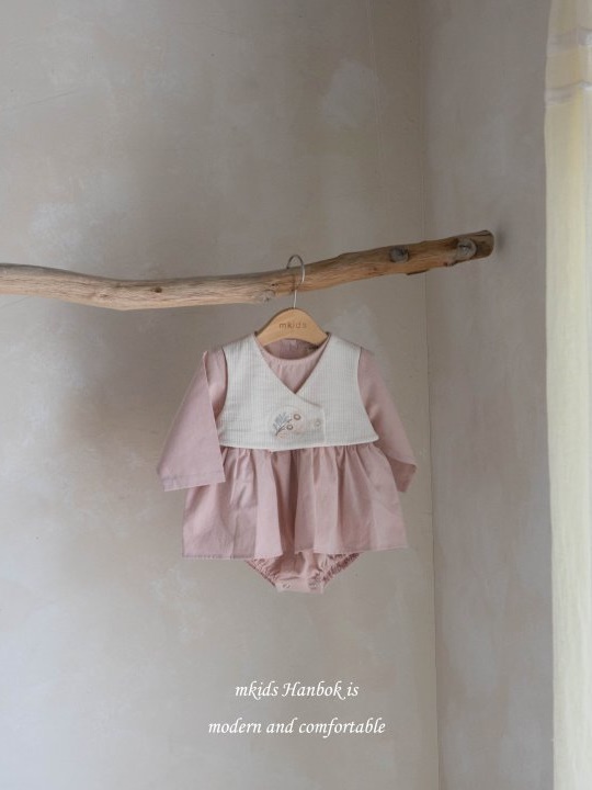 Somsom Hanbok Romper
