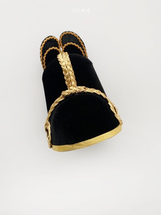 Traditional Crown Traditional Crown