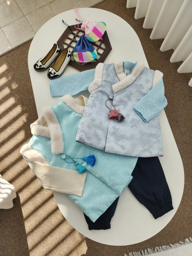 Dalla - Korean Children Fashion - #stylishchildhood - Good Day Boy Baeja Vest - 3
