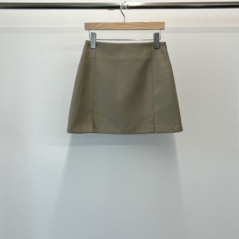 140 Avenue - Korean Women Fashion - #momslook - Bay Slit Mini Skirt - 2