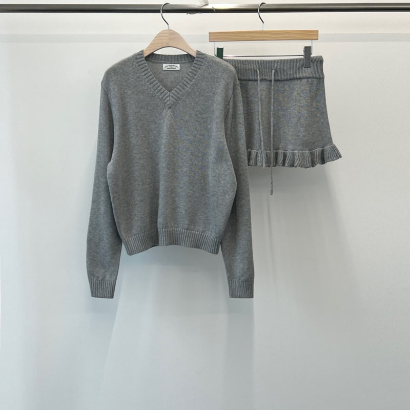 140 Avenue - Korean Women Fashion - #momslook - Cotton V Neck Knit Set - 2