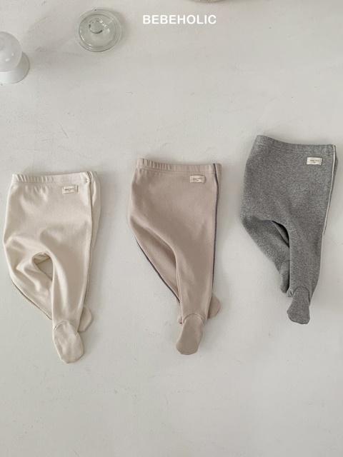Line Foot Leggings