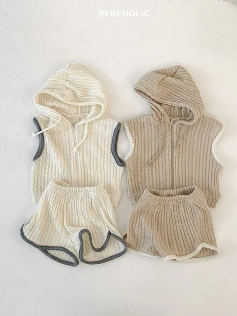 Twisted Hood Set