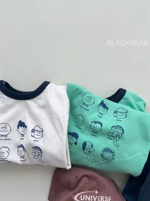 Friends Tee Friends Tee