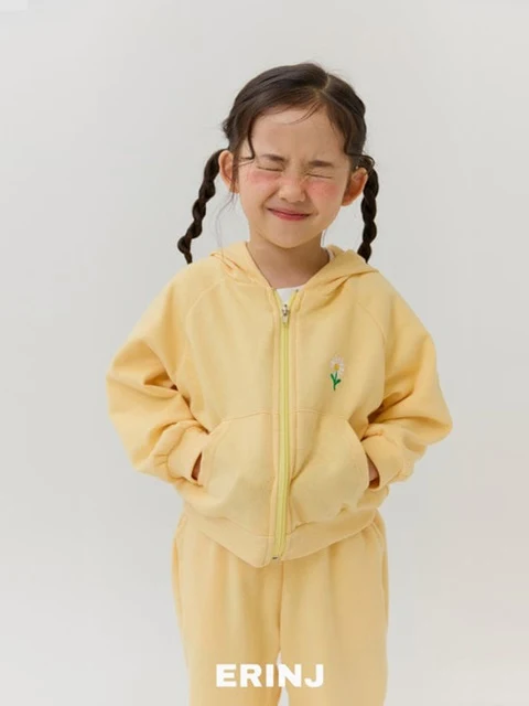 Daisy Zip-up Hood