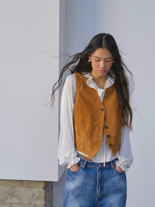 Dot Ruffle Blouse Dot Ruffle Blouse