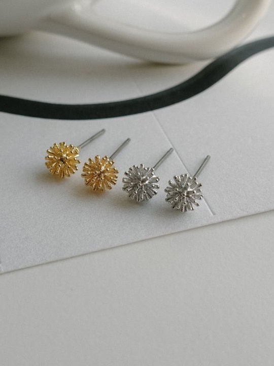 Mini Sparkling Earring