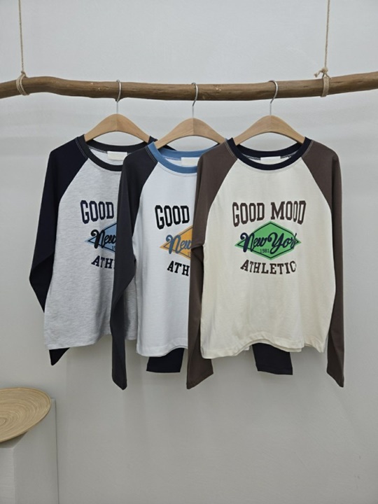 New York Raglan Tee