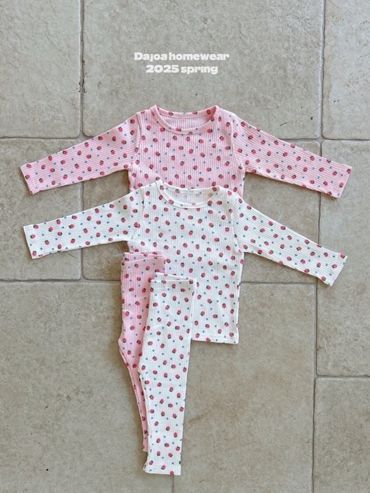 Strawberry Easywear
