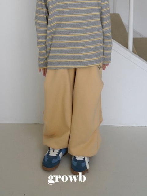 Place Pants