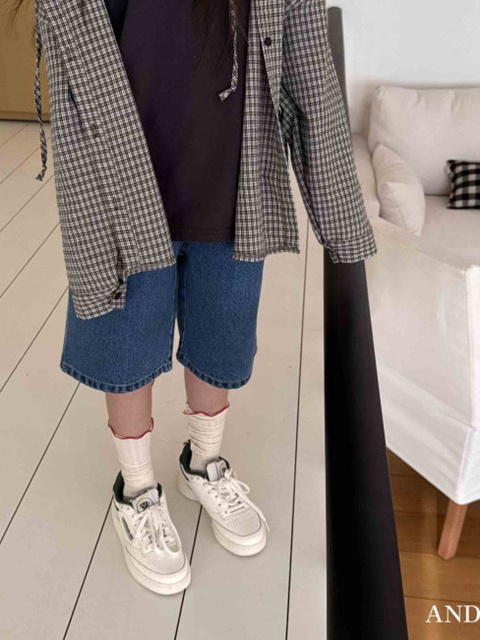 Bermuda Pintuck Denim Pants