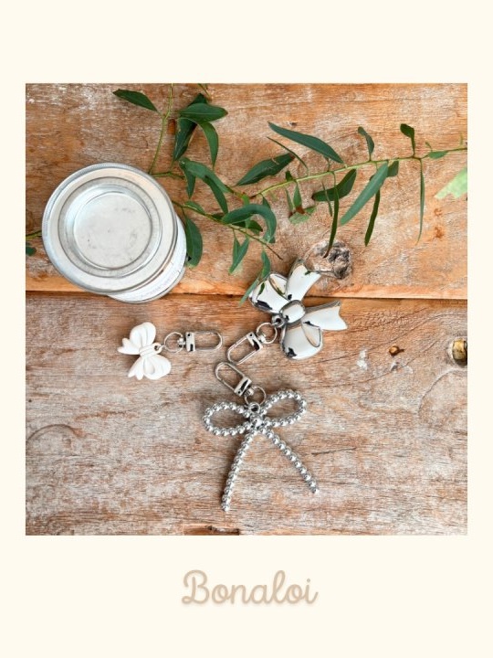 Silver Ribbon Key Ring Silver Ribbon Key Ring