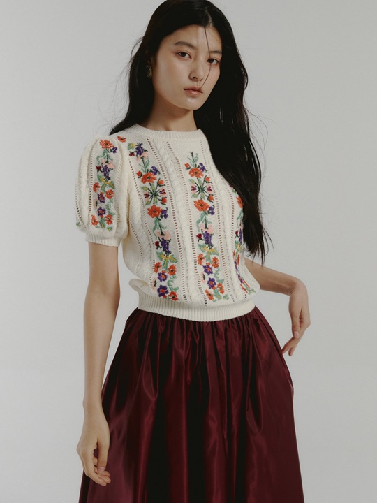 Embroidery Puff Knit Top Embroidery Puff Knit Top