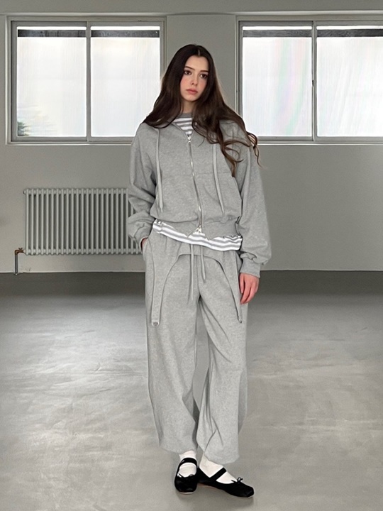 How Zip-up Jacket How Zip-up Jacket