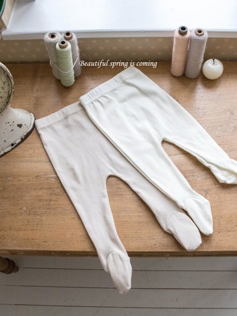 Cream Foot Leggings Cream Foot Leggings