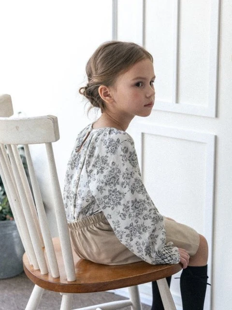 Nadia Blouse