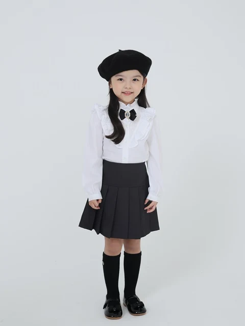 Anna Blouse (corsage not included) Anna Blouse (corsage not included)