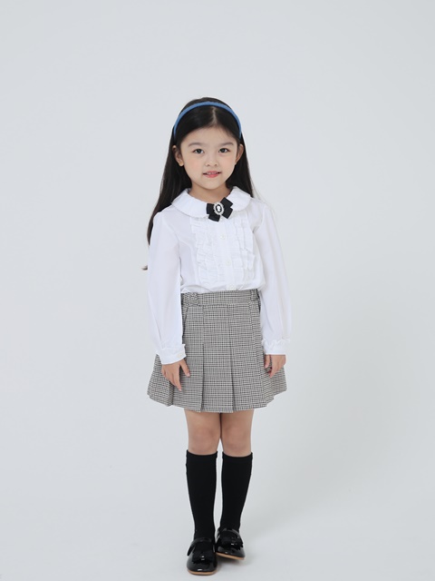 Double Blouse (corsage not included) Double Blouse (corsage not included)