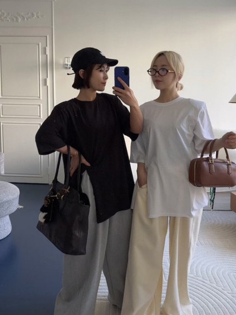 Basic Tee MOM