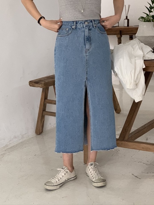 Long Slit Cutting Skirt Long Slit Cutting Skirt