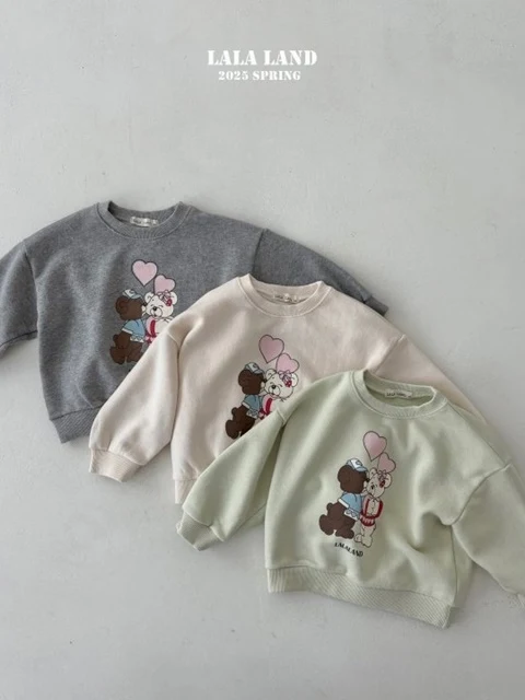Kiss Bear Sweatshirts
