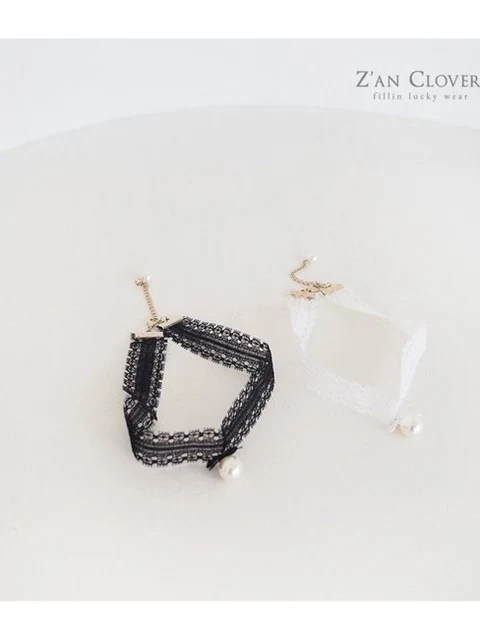 Lace Pearl Choker