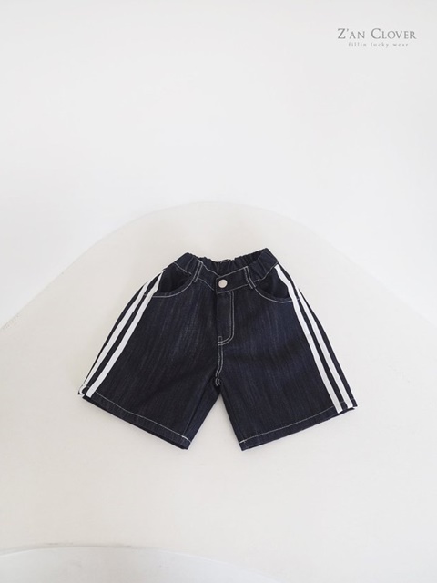 Line Bermuda Pants