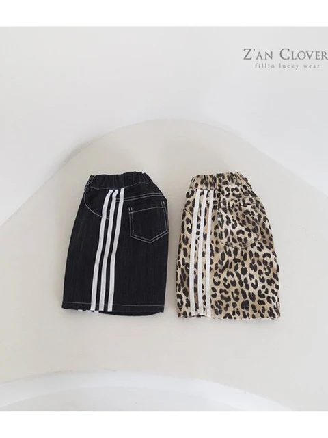 Leopard Line Bermuda Pants