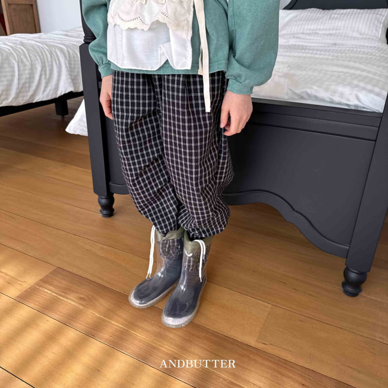 Andbutter - Korean Children Fashion - #designkidswear - Dart Jogger Pants - 5