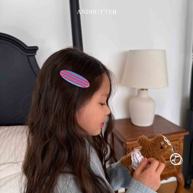 Andbutter - Korean Children Fashion - #kidsshorts - Stripe Board Pin - 2