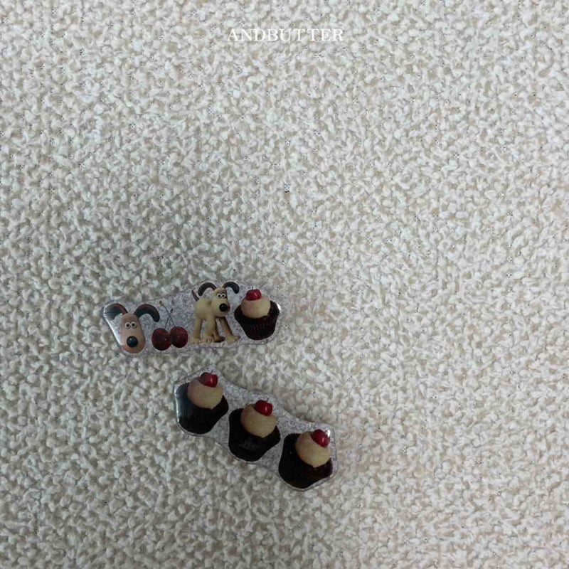 Andbutter - Korean Children Fashion - #magicofchildhood - Cupcake Board Pin - 2