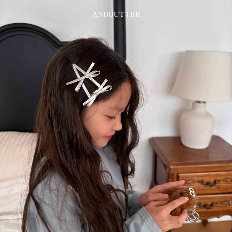 Andbutter - Korean Children Fashion - #todddlerfashion - Ribbon Triangle Pin
